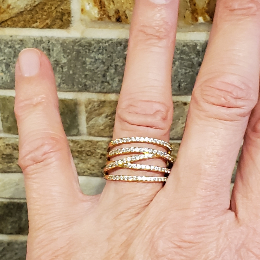 Stella & Dot Stellar Pave Ring Gold sz 8 R185G8